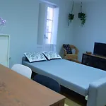 Pretty Town Hall Apartment